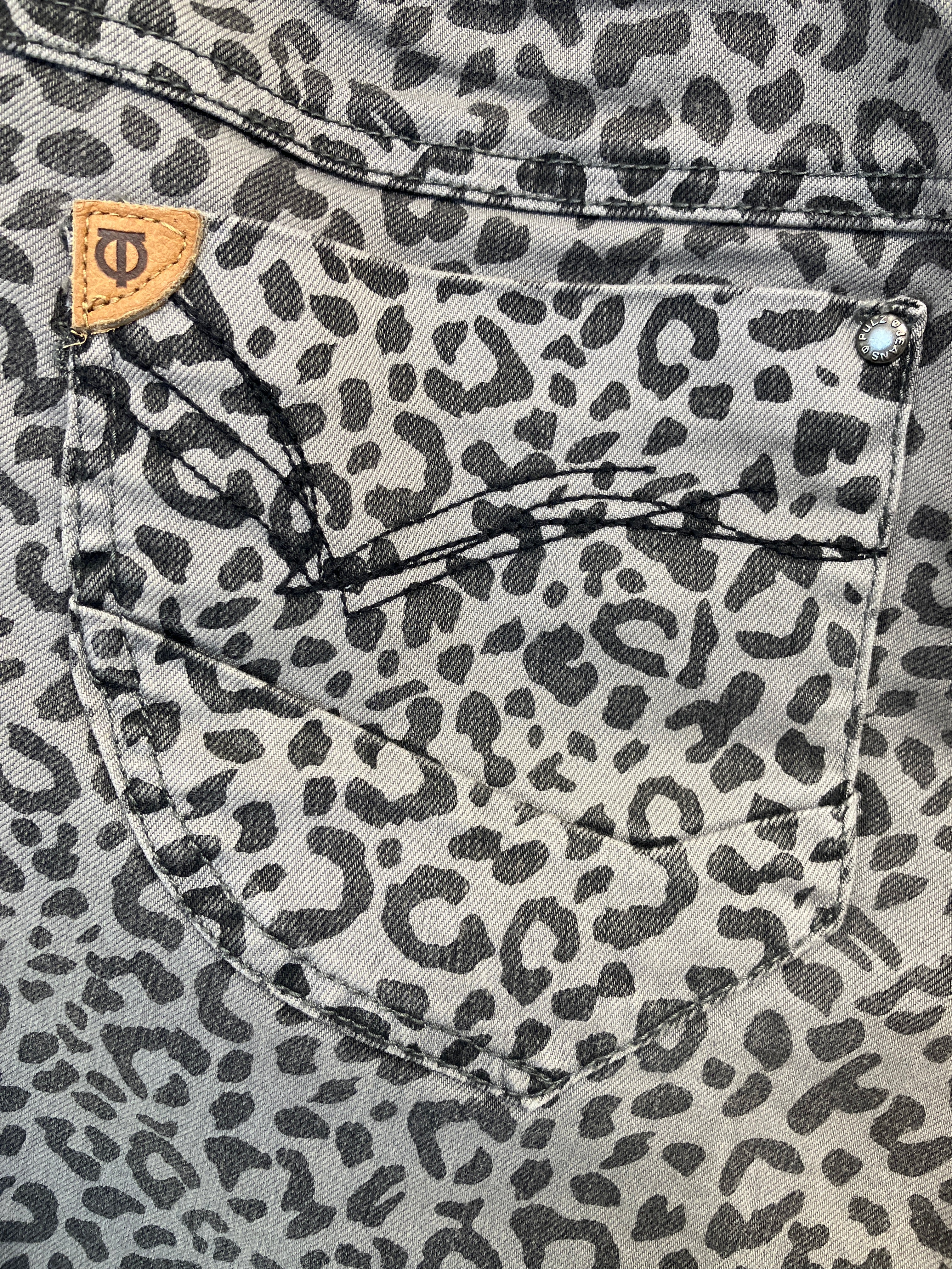 Pulz Shorts